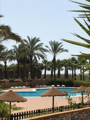 PLANTA BAJA DE UN DORMITORIO VISTAS PISCINa